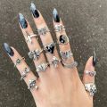 30Pcs/Lot Vintage Bohemian Rings for Women Girls Punk Hip Hop Butterfly Heart Flowers Skull Snake Finger Ring Set Jewelry Gift.