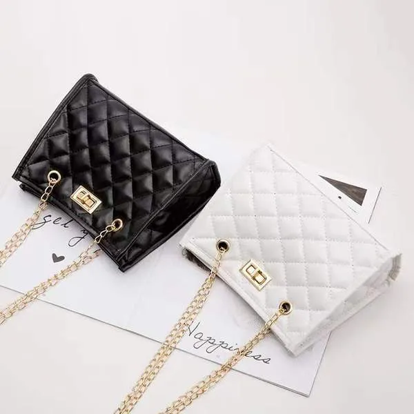 Imported%20from%20China%20Mini%20Quilted%20PU%20Leather%20Shoulder%20Bag%20for%20Women%20%E2%80%93%20Small%20Size%20Black%20Crossbody%20&%20Hand%20Carry%20Purse%20%7C%20Stylish%20Daily%20Use%20Ladies%20Bag%20-%20Image%204