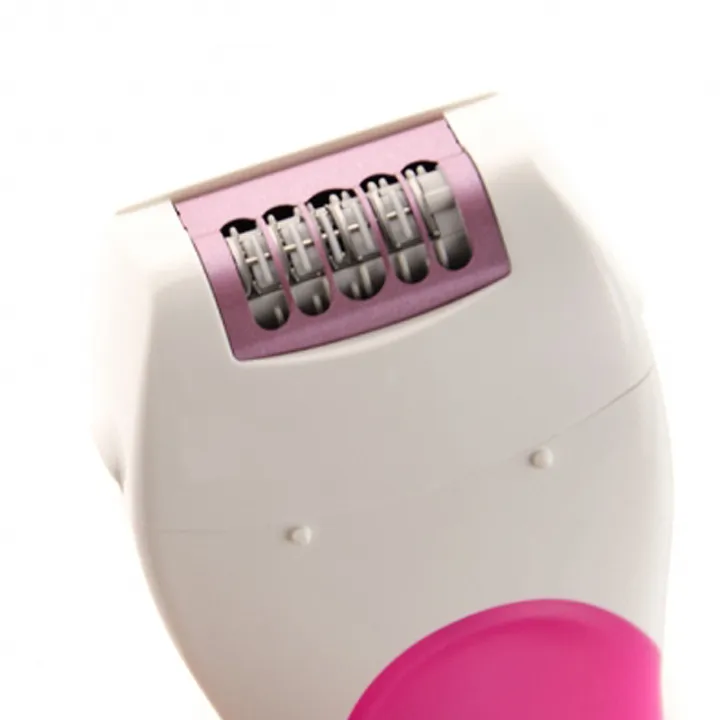 Panasonic%20ES2082%20Battery%20Operated%20Ladies%20Body%20Hair%20Removal%20Epilator%20-%20Image%204