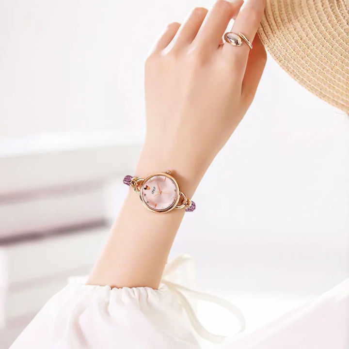 Foreign%20Trade%20Live%20recommend%20French%20Simple%20Temperament%20Watch%20Women's%20Fashionable%20and%20Fresh%20Style%20Bracelet%20Watch%20-%20Image%206