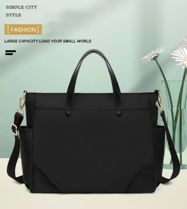 Ladies%20Crossbody%20Shoulder%20Bag%20/%20Trendy%20Fashionable%20and%20Stylish%20Party%20Bag%20/%20Exclusive%20&%20Premium%20Quality%20Shoulder%20Bag%20For%20Woman%20-%20Image%203