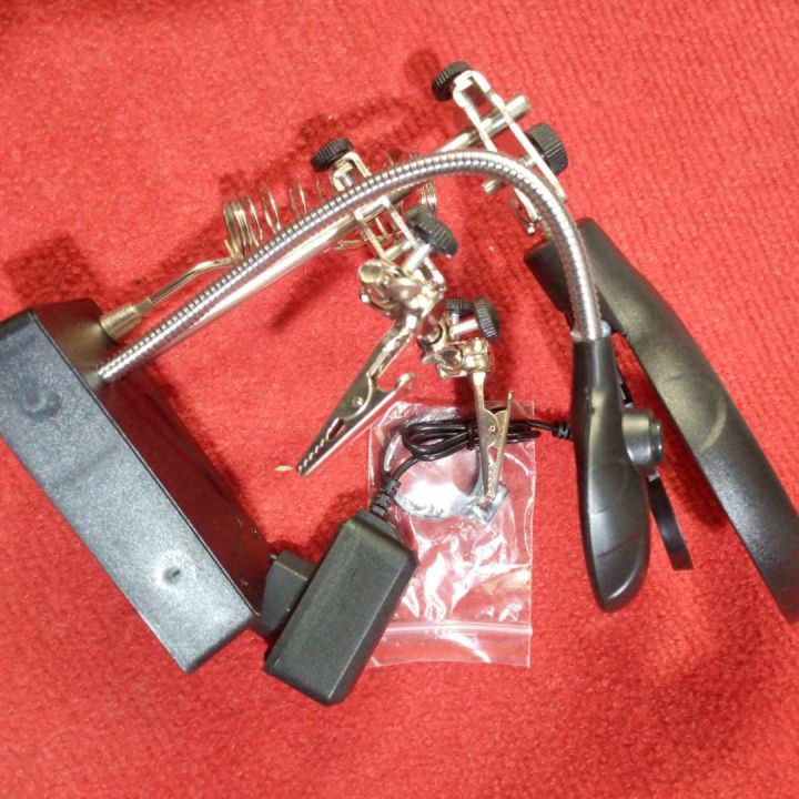Soldering%20Iron%20Stand-3rd%20Helping%20Hand%20Magnifier%20Tool%203.5x%20&%2012x%20Electrical%20Circuitry%20&%20Parts%20-%20Image%203