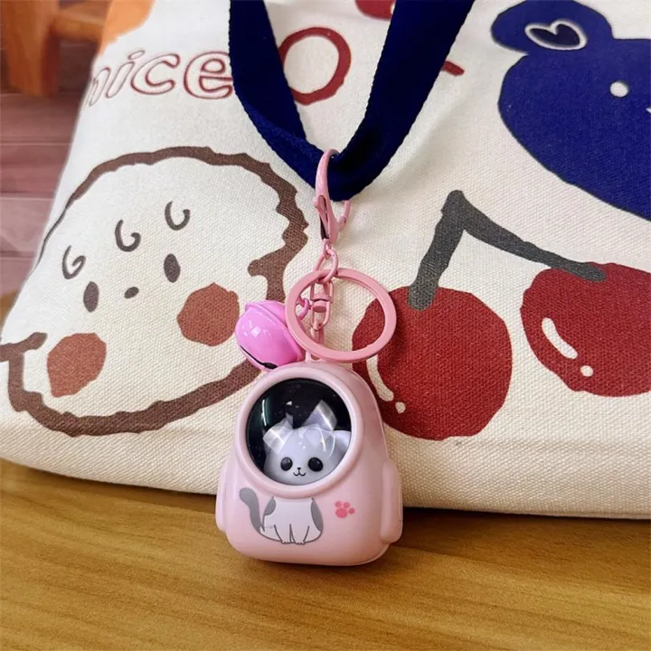 Creative%20Bear%20Keychain%20Starry%20Cute%20Small%20Night%20Light%20Keychain%20Kawaii%20Light%20Up%20Astronaut%20Keychain%20for%20Car%20Accessory%20Backpack%20-%20Image%204