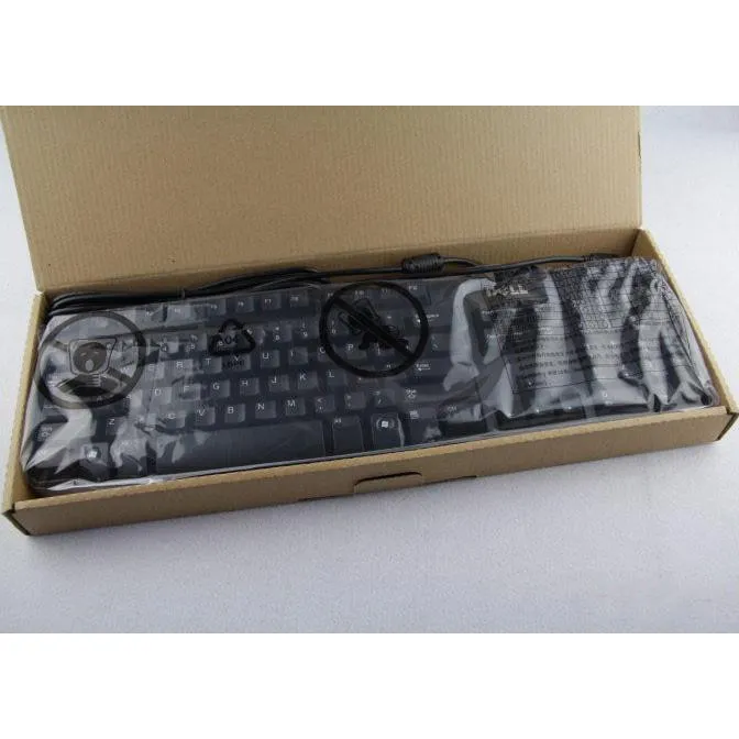 Stylish%20Wired%20Usb%20Keyboard%20For%20Desktop%20And%20Laptop%20-%20Del-L%20Sk-8115%20-%20Ideal%20For%20Office%20Or%20Home%20Use%20With%20Comfortable%20Typing%20-%20Image%203