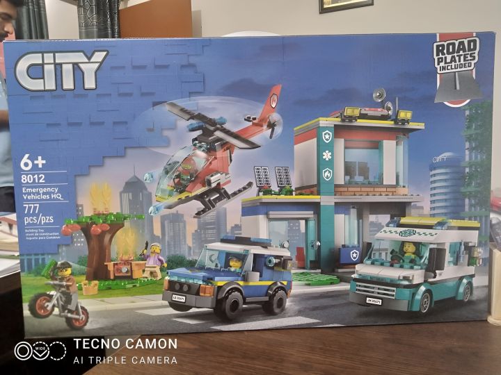 Lego city emergency vehicles HQ 777 pcs
