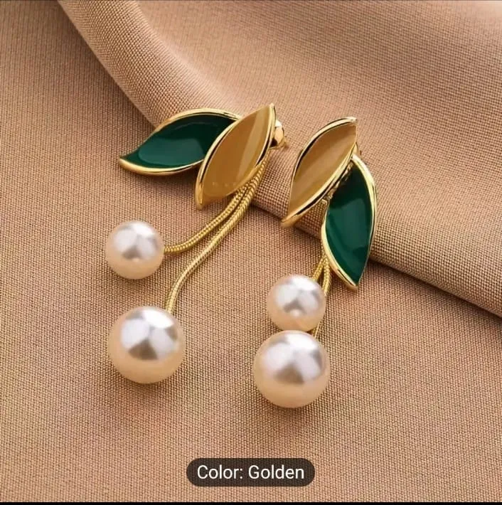 Trendsetter%20-Leaf%20Exquisite%20Jewelry%20Lightweight%20Long%20Lasting%20Ear%20Studs%20for%20Dating%201%20Pair%20Women%20Stud%20Earrings%20-%20Image%204