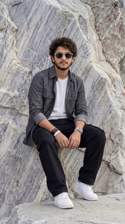 Premium%20Shirt%20Charcoal%20Grey%20by%20XYRO%20-%20Image%204