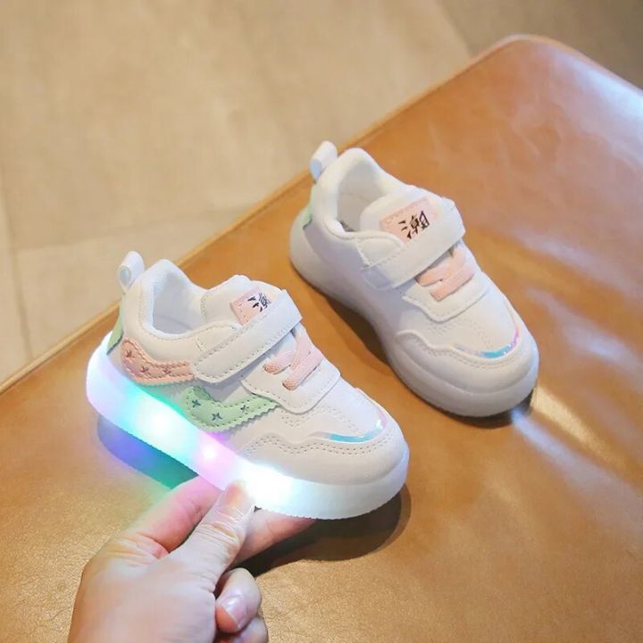 Baby%20Led%20Shoes%20For%20Boys%20Girls%20Luminous%20Toddler%20Shoes%20For%20Kids%20Soft%20Bottom%20Sneakers%20With%20LED%20Lights%20Glowing%20tenis%20-%20Image%203