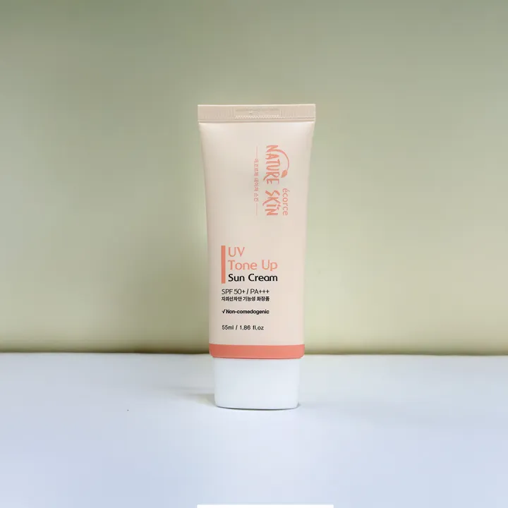 Nature%20Skin%20UV%20Tone%20Up%20Sun%20Cream%20SPF%2050+%20PA+++%2055%20ml%20-%20Image%204