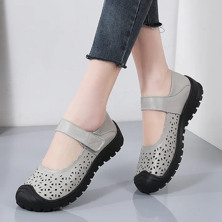 Summer%20breathable%20middle-aged%20and%20elderly%20women's%20shoes%20leather%20non-slip%20mom%20shoes%20casual%20elderly%20net%20shoes%20eye-catching%20single%20shoes%20women%20-%20Image%202