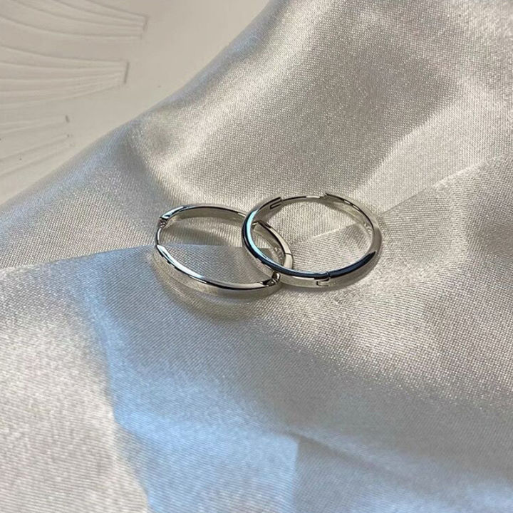 Earrings%20niche%20design%20sense%20high-end%20light%20luxury%20earrings%2014K%20gold-filled%20plain%20ring%20simple%20earrings%20Korean%20version%20of%20the%20circle%20stud%20earrings%20-%20Image%206