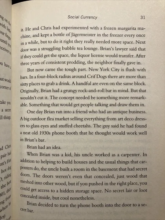 Contagious:%20Why%20Things%20Catch%20On%20by%20Jonah%20Berger%20-paperback%20-%20Image%203