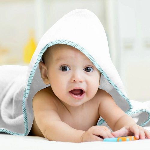 Extra%20Soft%20Carrying%20Towels%20for%20Babies%20Infants%20Toddlers%20-%201%20Ps%20(Color%20as%20per%20stock)%20-%20Image%204