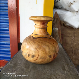 Wooden%20flower%20vase%20Hand%20made%20wooden%20vase/fuldani%20-%20Image%202