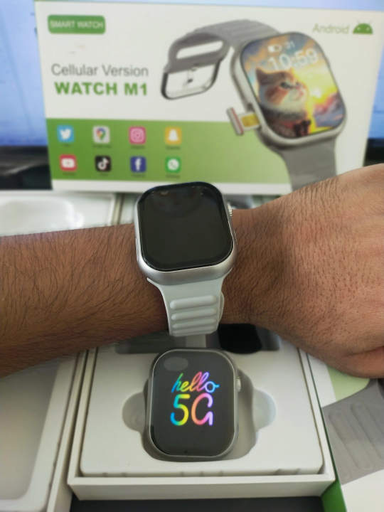 B10%20silvery%20Android%205G%20SmartWatch%20With%20Back%20Camera%2016GB%20RAM%20&%20256GB%20ROM%20WiFi%20&%20Sim%20supported%20Watch%20Playstore,%20Youtube,%20Facebook,%20Tictok,%20Imo%20%20All%20Android%20Apps%20Supported%20B10%20SmartWatch%20%20SL-9870%20-%20Image%205