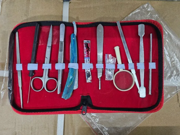 Biology%20Student%20Dissection%20Kit,%2012%20Professional%20Instruments%20for%20Class%2011%20&%2012%20Biology%20Practicals%20(BAG%20TYPE)%20-%20Image%202