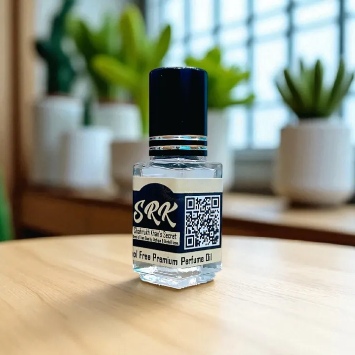 SRK%20Signature%20Scent%20Attar%20Inspired%20by%20Tam%20Dao%20&%20Dunhill%20Icon%20Fragrance%20SRK%20Blend%20Signature%20Blend%20Perfume%20Ator%20-%20Image%204