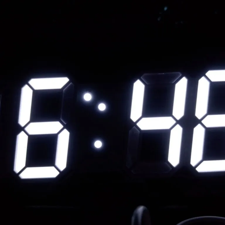 Osiyo massaj zalida yashirin kamera