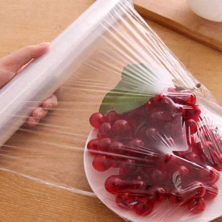 Fresher Plastic Stretch Wrap Clear Cling Food Grade PE Vinyl Film Plastic Wrapping Paper Roll 60 meter Ideal food Wrapping paper for Keeping Food Fresh
