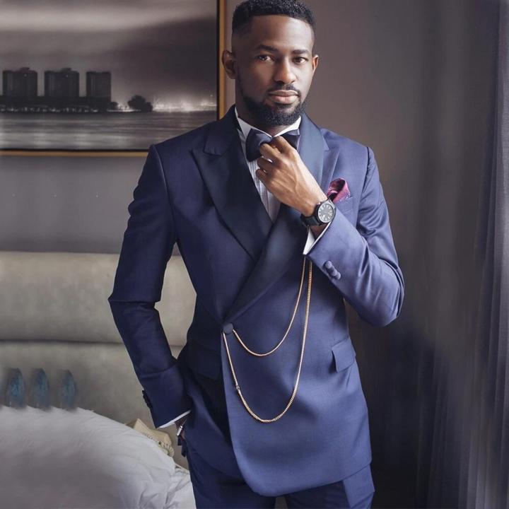 Men Costume Formal Occasion Dresses Navy Blue Wedding Suits For Man 2023 Pants Slim Fitted Groom Blazer Sets New In Men'S Groups
