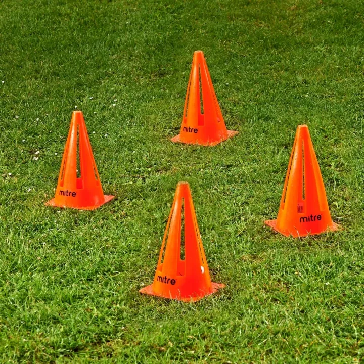 1%20PCS%20Multi-function%20Safety%20Agility%20Cone%20for%20Football%20Soccer%20Sports%20Field%20Practice%20Drill%20Marking%20-%20Image%206