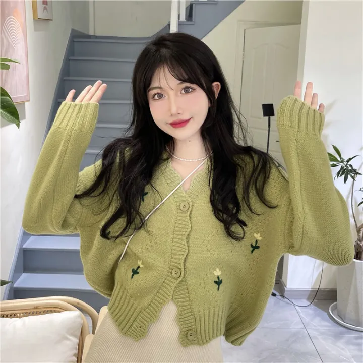 Spring%20and%20Autumn%20New%20Slimming%20Younger%20Fashion%20Embroidered%20Flower%20Long%20Sleeve%20Short%20Knitted%20Sweater%20Cardigan%20Coat%20Women's%20Clothing%20-%20Image%207