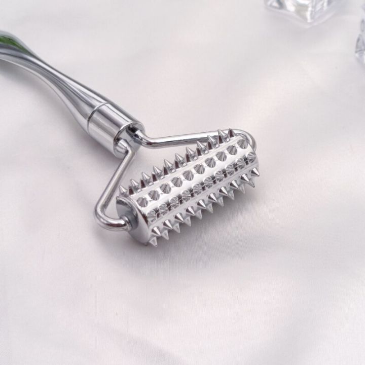 Stainless%20steel%20pointed%20roller%20spatula%20massage%20ball%20stone%20face%20roller%20massager%20to%20improve%20neck%20facial%20beauty%20skin%20care%20tool%20-%20Image%203