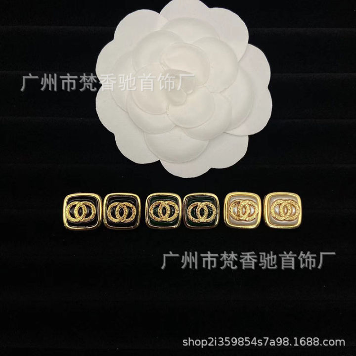 Xiaoxiang's%20new%20double%20C%20earrings,%20Xiaoxiangfeng,%20European%20and%20American%20retro%20earrings,%20fragrant%20grandma's%20sense%20of%20luxury,%20collection%20of%20earrings,%20925%20silver%20needles%20-%20Image%206