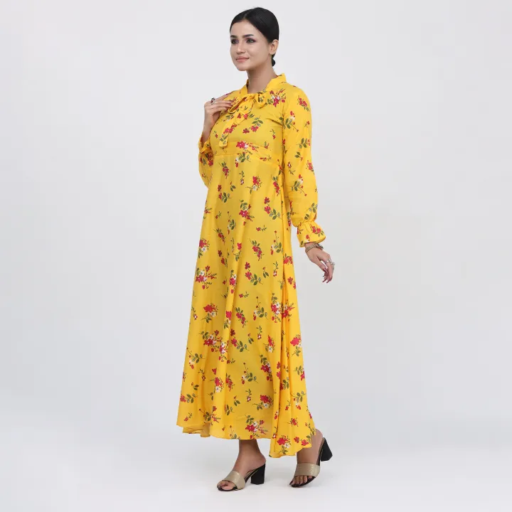 Attractive%20Stylish%20Women's%20High-Quality%20Hijab%20Long%20Dress,%20Long%20Kurti%202022%20-%20Elegant%20and%20Modest%20Fashion%20-%20Image%208
