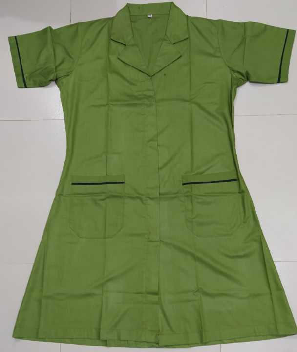 Nursing%20Dress%20with%20Name%20and%20Logo%20in%20Olive%20Color%20-%20Made%20from%20Cotton%20&%20Torey%20Fabrics,%20Accompanied%20by%20a%20Matching%20Colored%20Mask%20for%20Ultimate%20Comfort%20-%20Image%203