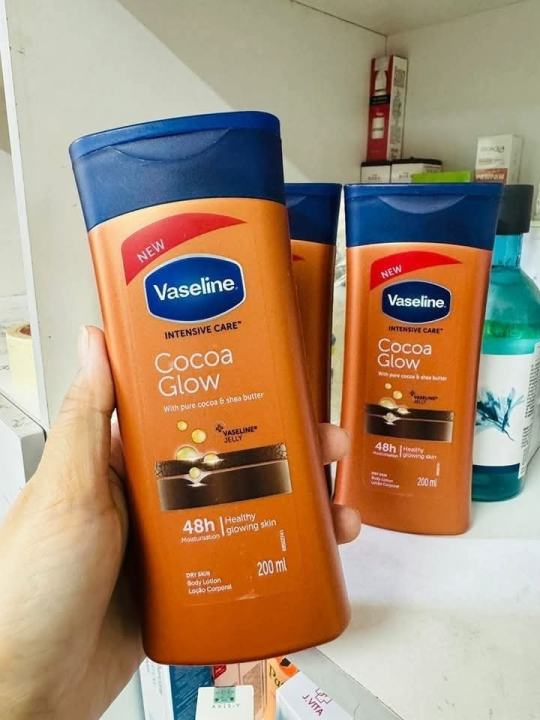 Vaseline%20Intensive%20Care%20Cocoa%20Radiant%20Body%20Lotion%20%E2%80%93%20200ml%20-%20Image%208