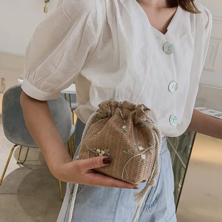 Cute%20Knitted%20Handbag%20Mini%20Purses%20Straw%20Women%20Lace%20Bucket%20Shoulder%20Bags%20Floral%20-%20Image%203