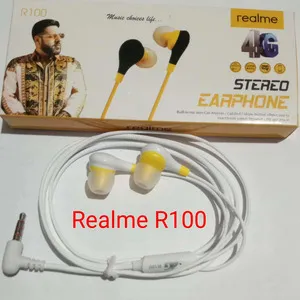 Realme%20R-100%204G%20Super%20Bass%20Stereo%20Earphone%20with%20built%20in%20Mic%20headphone%20-%20Image%204