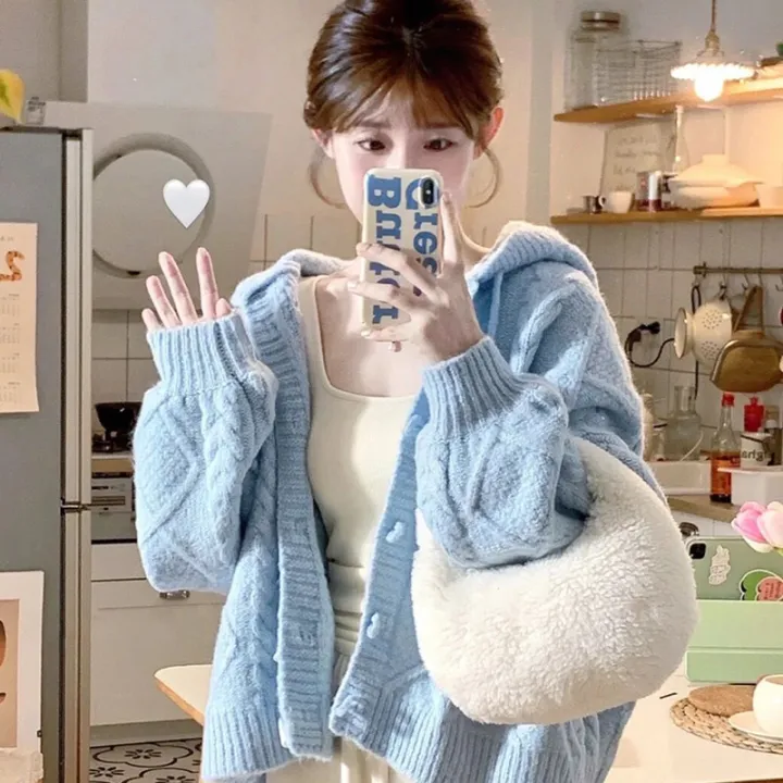 Spring%20and%20Autumn%20Horn-button%20Hooded%20Knit%20Sweater%20Coat%20Women%20Loose%20Outside%20Crop%20Top%20Gentle%20Soft%20Preppy%20Style%20White%20Cardigan%20-%20Image%205