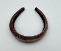 Korean version of the autumn and winter new solid color velvet headband female show face small wide-brimmed plush headband high skull sponge headband girl.