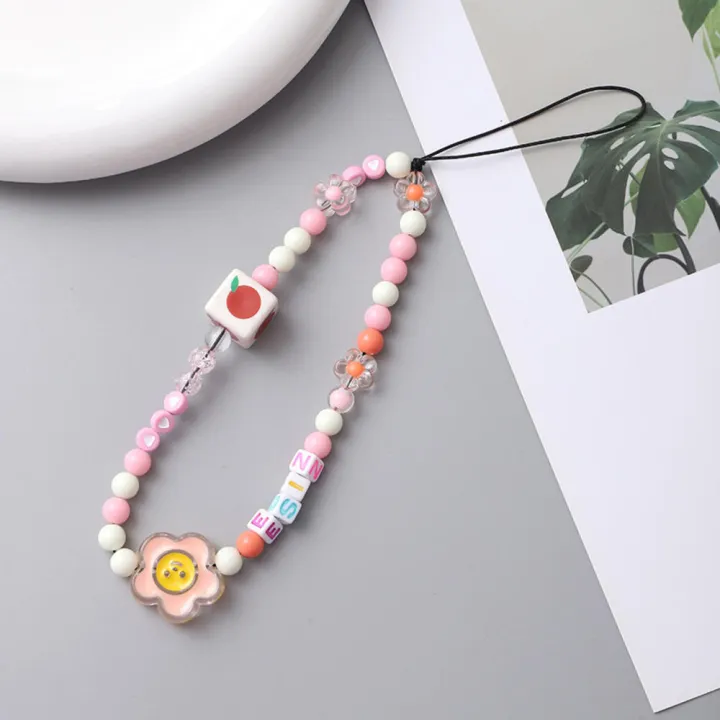 Bow%20beaded%20keychain%20Fashionable%20Acrylic%20Korean%20version%20case%20hanger%20New%20Smiling%20face%20Korean%20strap%20for%20decoration%20accessories%20Gift%20for%20friends%20Suitable%20for%20all%20ages%20Daily%20-%20Image%204