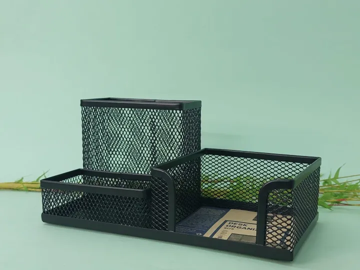 Deli%20E9175%20Versatile%20Pen%20Stand%20(Black)%20%E2%80%93%20Desk%20Organizer%20for%20Office,%20School%20&%20Home%20Use%20-%20Image%203