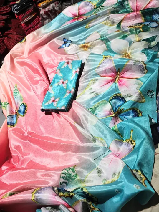 Elegant%20&%20Stylish%20Premium%20Trapedo%20Silk%20Digital%20Print%20Saree%20for%20Women%20With%20Blouse%20Piece%20Fashionable%20and%20Comfortable%20-%20Suitable%20for%20Any%20Season%20-%20Image%204