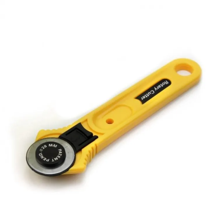 Nine%20Sea%20Roller%20Cutter%20Diameter%2028%20mm%20Precision%20Craft%20and%20Paper%20Cutting%20Tool%20-%20Image%203