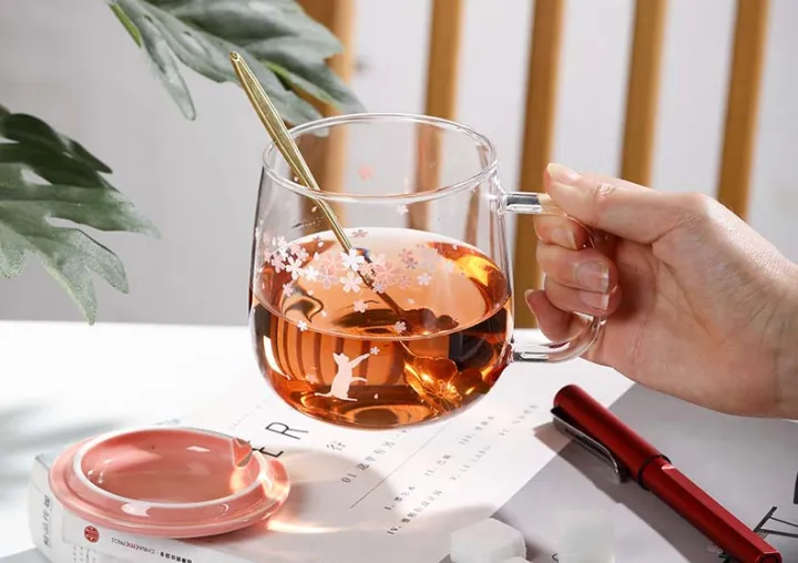 Creative%20transparent%20pot%20belly%20cup%20Japanese%20flower%20scale%20tea%20cup%20mug%20with%20lid%20and%20spoon%20high%20borosilicate%20milk%20coffee%20cup%20-%20Coffee%20Mug,%20WATER%20MUG%20-%20Image%202