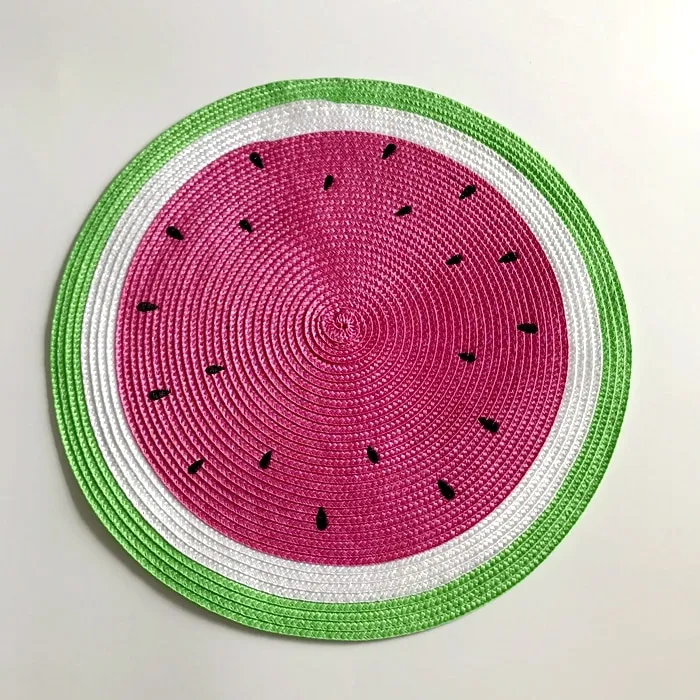 1pcs%2038cm%20%20watermelon%20Placemat%20Table%20Mat%20Round%20Placemats%20PP%20Plastic%20Woven%20Dining%20Table%20Mat%20Heat%20Insulation%20t%20Holder%20-%20Image%206