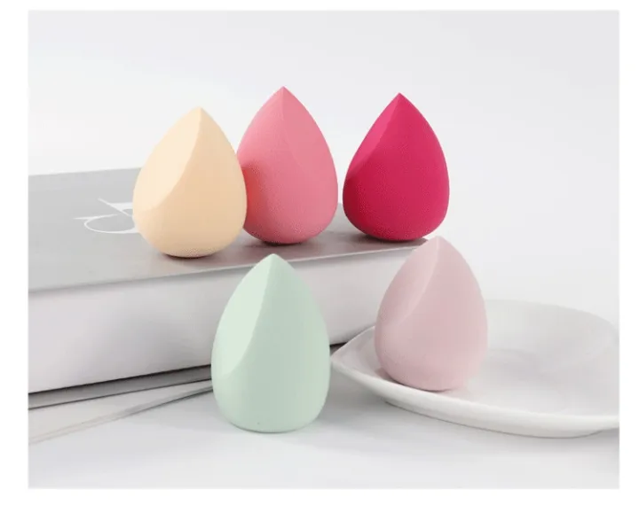 Creative%20new%20heart-shaped%20powder%20puff%20makeup%20tool%20that%20becomes%20bigger%20when%20exposed%20to%20water,%20and%20does%20not%20absorb%20powder%20when%20applying%20makeup%20-1box%20-%20Image%208