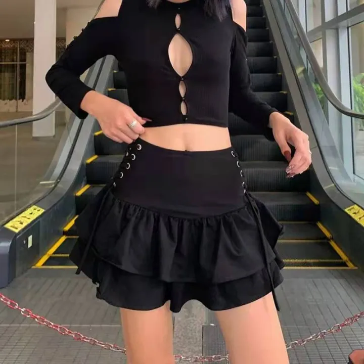Gothic%20Street%20Bandage%20Ruffle%20Tiered%20Skirt%20Women%20High%20Waist%20Solid%20Criss%20Cross%20Tie%20Up%20A-Line%20Mini%20Skirt%20Pleated%20Skirts%20-%20Image%202