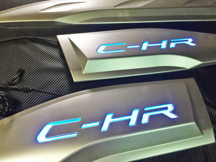 Toyota%20C-HR%20Body%20vit%20lighting,%20CHR%20car%20decoration%20accessories%20exterior%20lighting%20digit%20for%20CHR,%20car%20kit%20items%20-%20Image%203