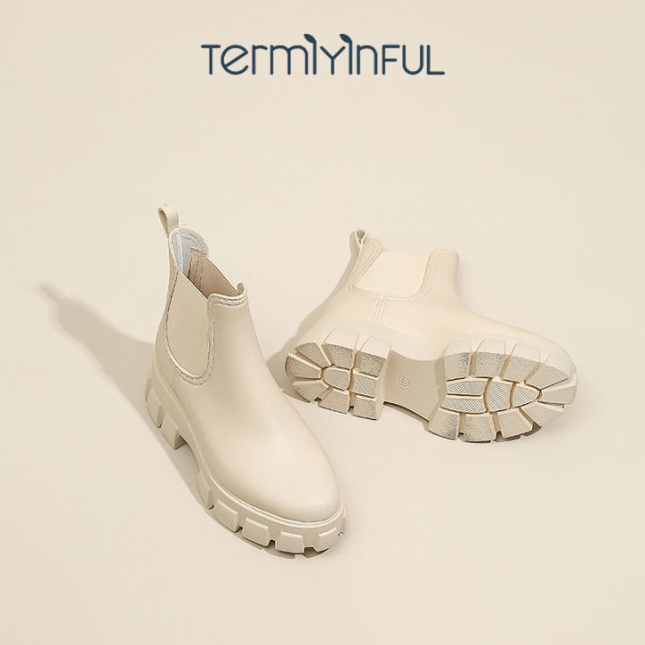 Rain%20Boots%20Female%20Online%20Influencer%20Thick-Soled%20Rain%20Boots%20Thickening%20and%20Wear-Resistant%20Waterproof%20Rubber%20Shoes%20Dr.%20Martens%20Boots%20Women%20Fashion%20British%20Style%20Short%20Non-Slip%20-%20Image%203