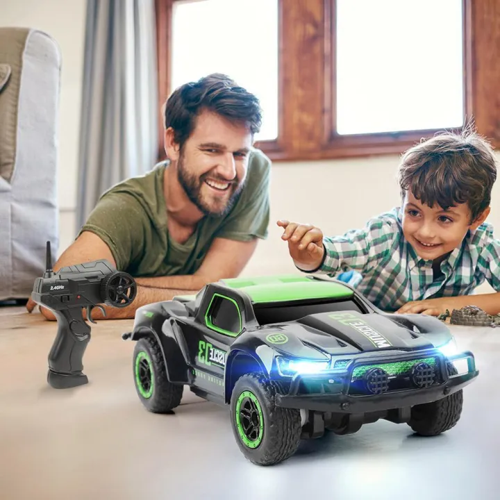 Racing%20Remote%20Control%20Car%20High%20Speed%2025Km/H,%201:43%20Scale%20Buggy%20Hobby%20Electronic%20Toy,%20All%20Terrain%20Waterproof%20Toys%20Trucks%20For%20Kids%20-%20Image%208