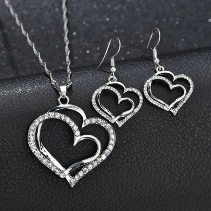 Diamond%20Crystal%20Heart%20Pendant%20Necklace%20Earrings%20and%20Bracelet%20Set%20Romantic%20Wedding%20Party%20Jewelry%20Set%20for%20Women%207%20buyers%20-%20Image%206