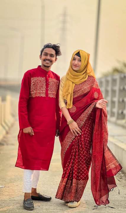 Dhupiyan%20Silk%20Saree%20and%20Cotton%20Panjabi%20For%20Combo%20Couple%20Dress%20-Perfect%20and%20Comfortable%20to%20Use%20-%20Image%202