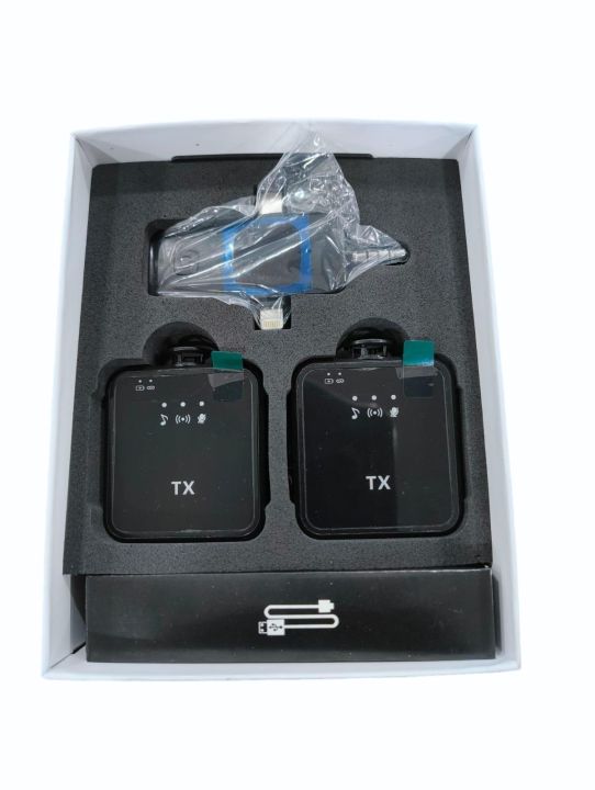 F11-2%20(3%20in%201)Collar%20Wireless%20Dual%20Microphone%20proprofessional%20Lepal%20Lavaliar%20microphon%20iPhone/Android%20&%20Type%20C%20Supported%20100&%20Noise%C2%A0Cancellation%20-%20Image%209
