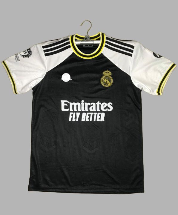 Real%20Madrid%20(With%20Embroidery)%20Jersey%20Football%20Jersey%20Black%20-%20White%20Premium%20Jersey%20-%20Image%206